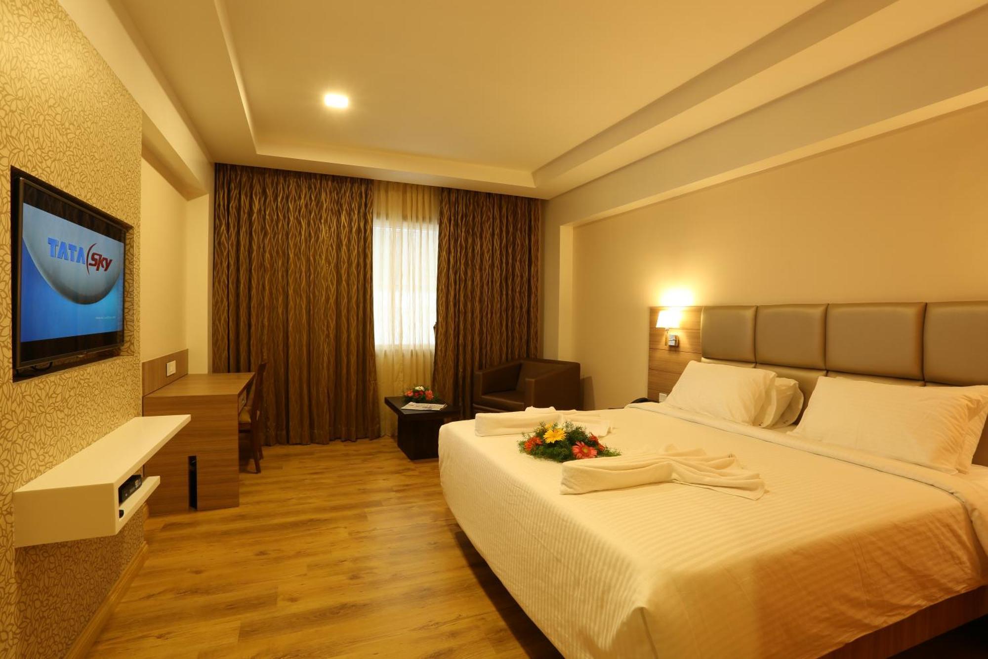 Fressotel Seetharam Coimbatore Exterior foto